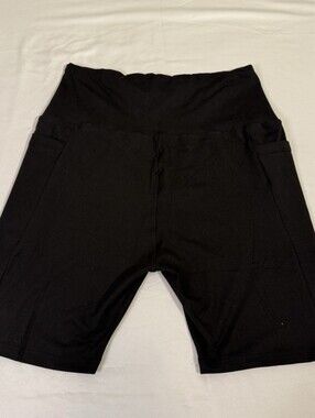 gym shorts women